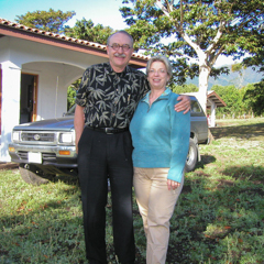 Lloyd and Sandra Beginning the Panama Adventure